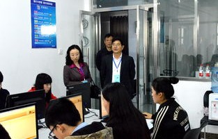 徐州亚东专业学校电子商务