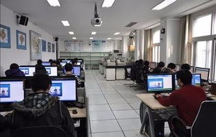知名的电子商务专业大学